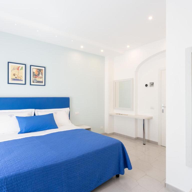 TOFANI APARTMENT - luminoso con terrazzo panoramico - Three-Bedroom Apartment - 40