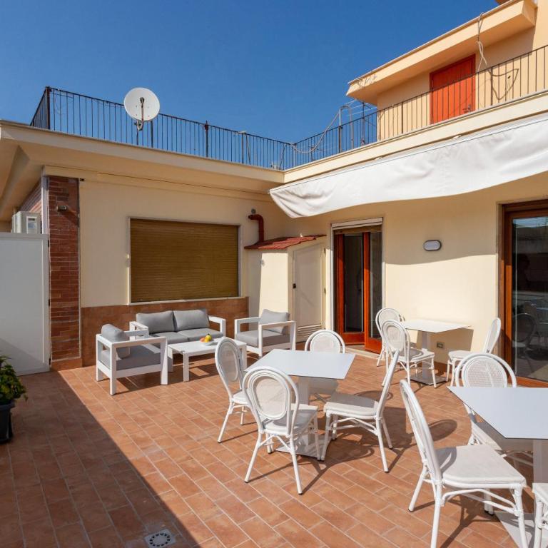 TOFANI APARTMENT - luminoso con terrazzo panoramico - Three-Bedroom Apartment - 52