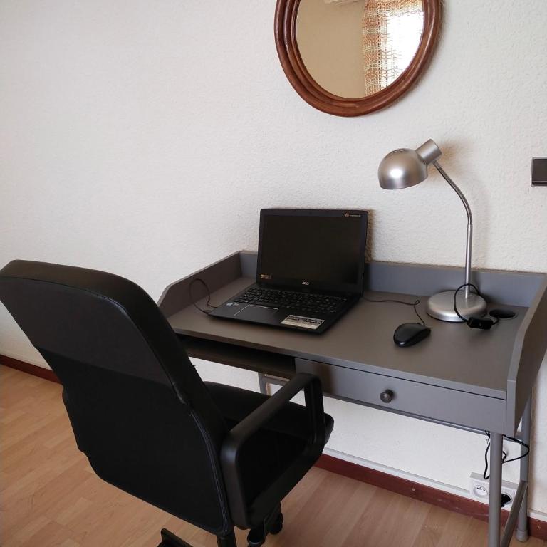 Les Sorbiers - Grand T4 ensoleillé avec Vue Panoramique - Appartement - 18