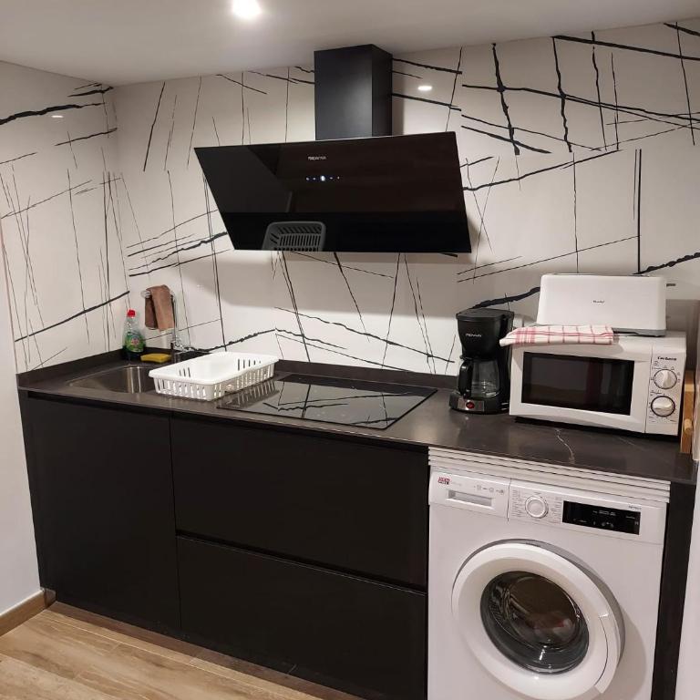 Mirador Puerto - Habitación Cuádruple Económica con baño compartido - 8