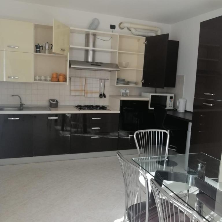 S.G. HOUSE - Appartamento con 2 Camere da Letto - 12