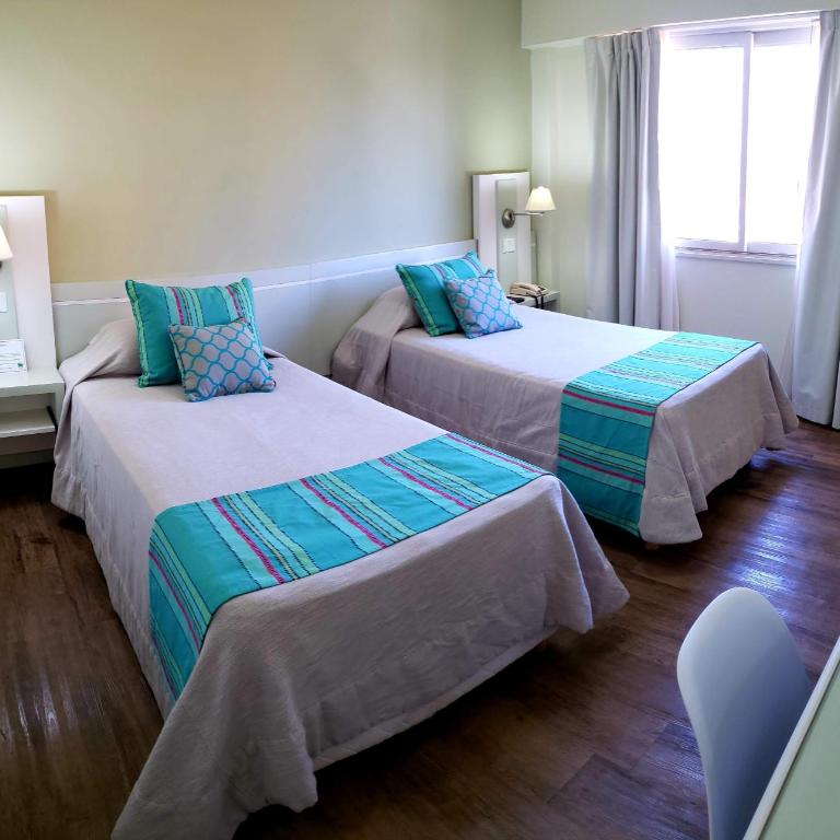 Hotel Continental - Habitación Doble - 2 camas - 1