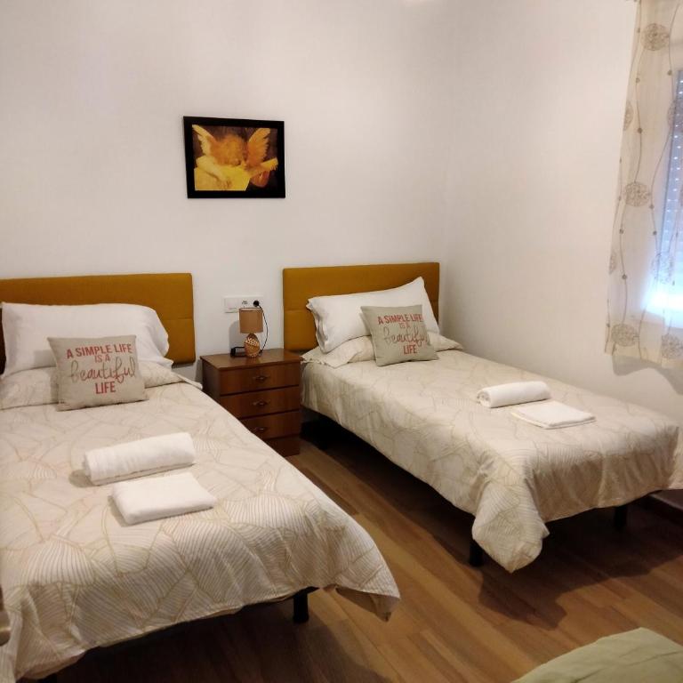 Apartamento Ceclavín - Three-Bedroom Apartment - 23