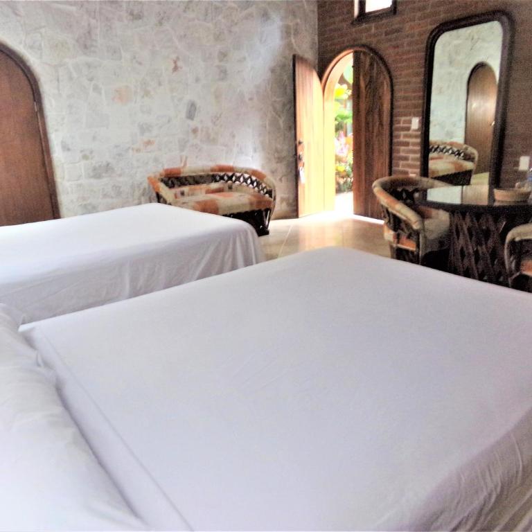 Hotel Casa de Lirio Diamante - Habitación con 2 camas grandes - 2