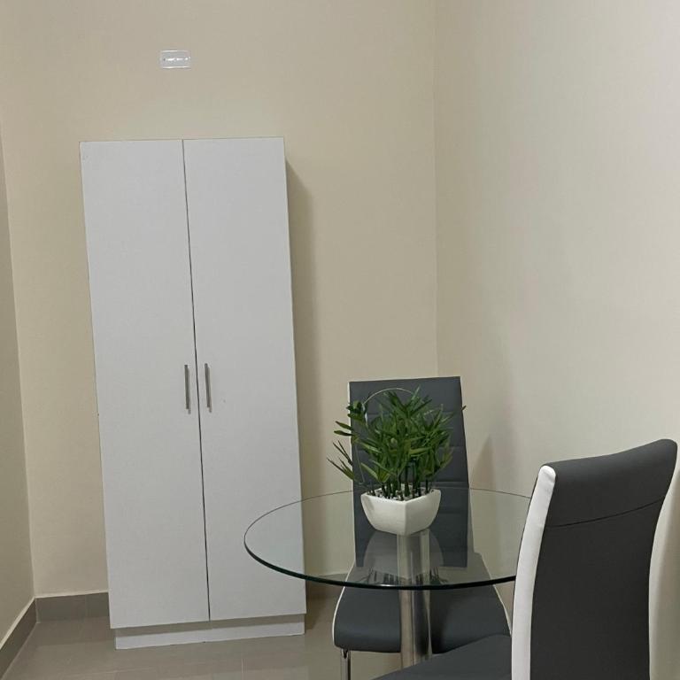 Hotel Calmelia - Queen Suite - 7