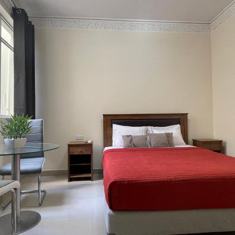 Hotel Calmelia - Queen Suite - 11