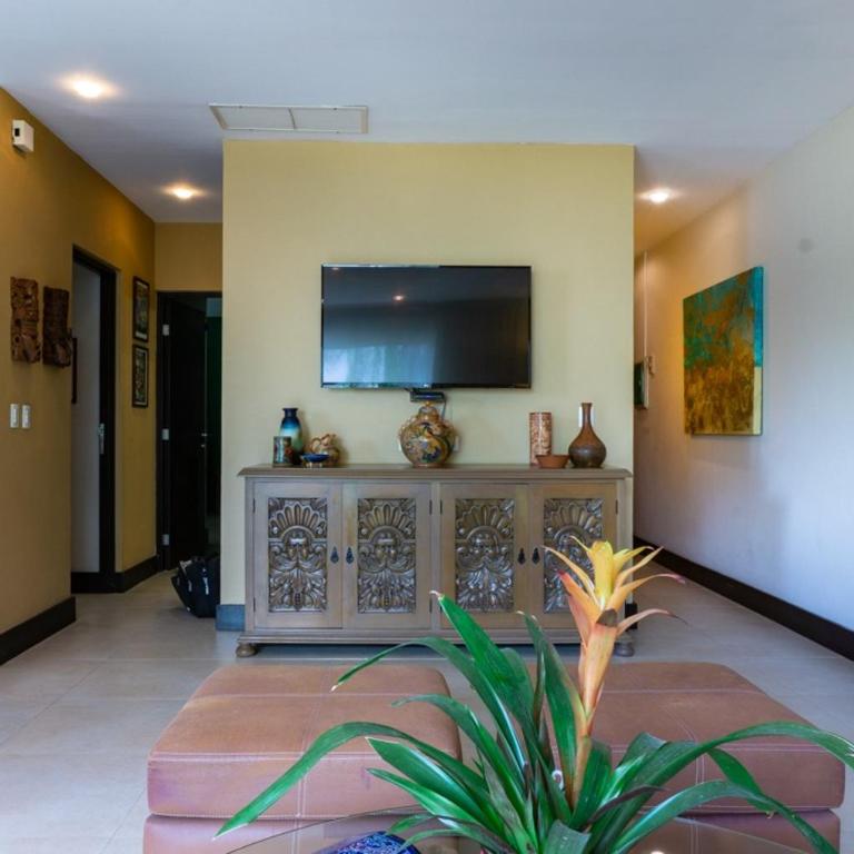 Casa Soleada condo - Two-Bedroom Apartment - 21
