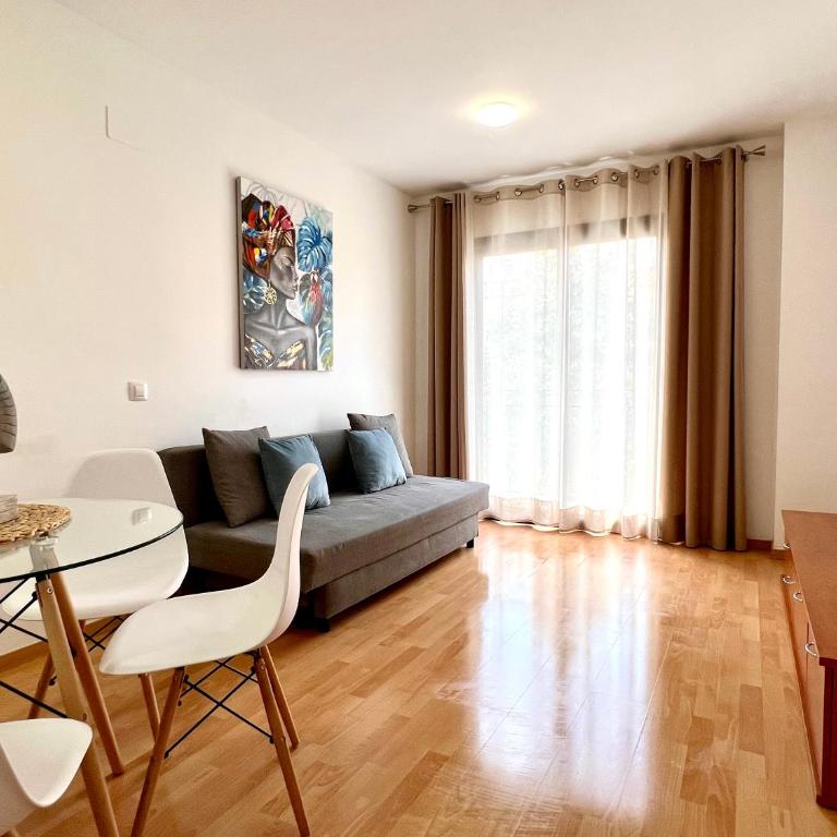 Bonito apartamento en Cambrils - Apartamento de 2 dormitorios - 1