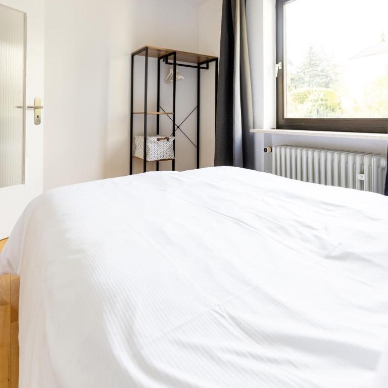 Großzügiges Ferienhaus mit Klimaanlage in ruhiger Lage - Haus mit 5 Schlafzimmern - 24