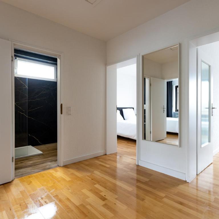Großzügiges Ferienhaus mit Klimaanlage in ruhiger Lage - Haus mit 5 Schlafzimmern - 35