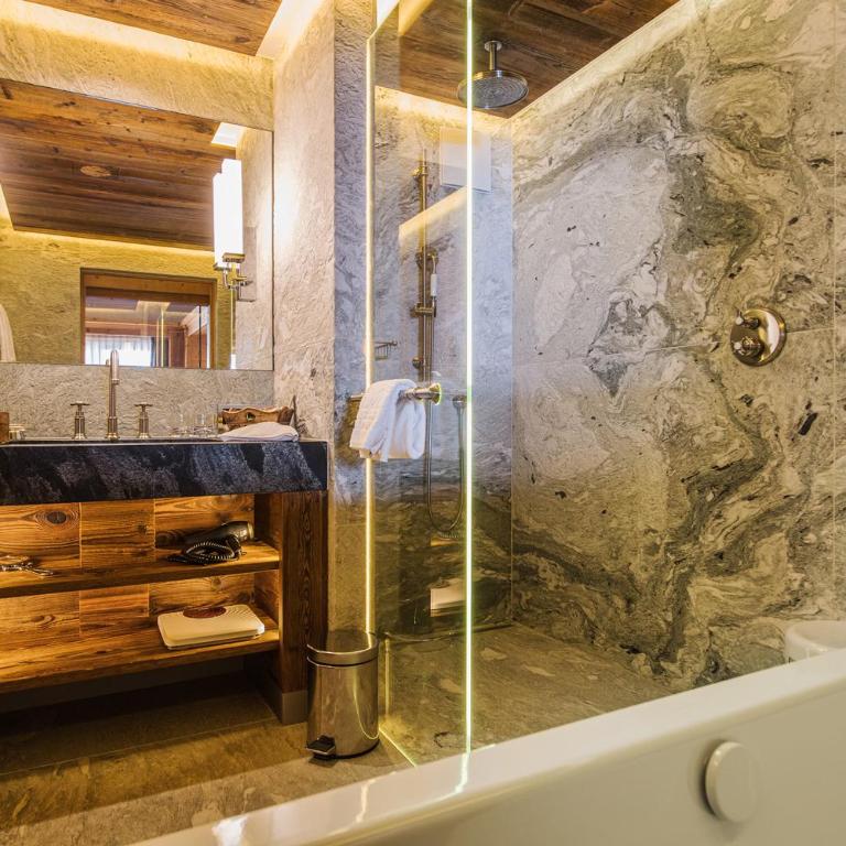 Riffelalp Resort 2222m - Superior Unterkunft Natur - 4