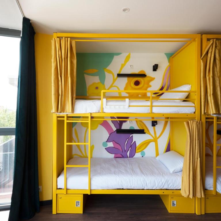 Hostelle - Women only hostel Barcelona - Single Bed in Female Dormitory Room - 6