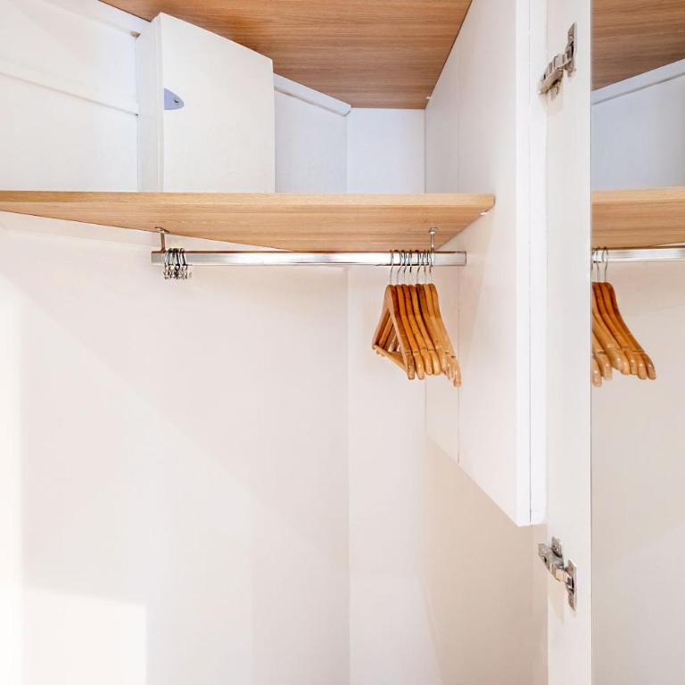 Yuna Les Halles - Serviced Apartments - Studio Supérieur - Vue sur Ville - 22 m² - 18