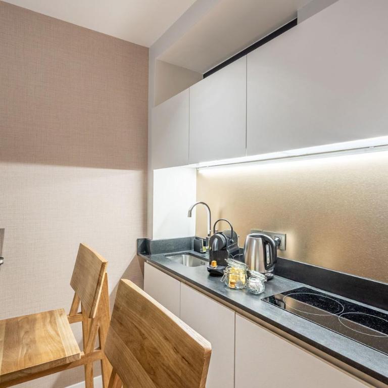 Yuna Les Halles - Serviced Apartments - Studio Classique - Vue sur Ville - 17 m² - 22