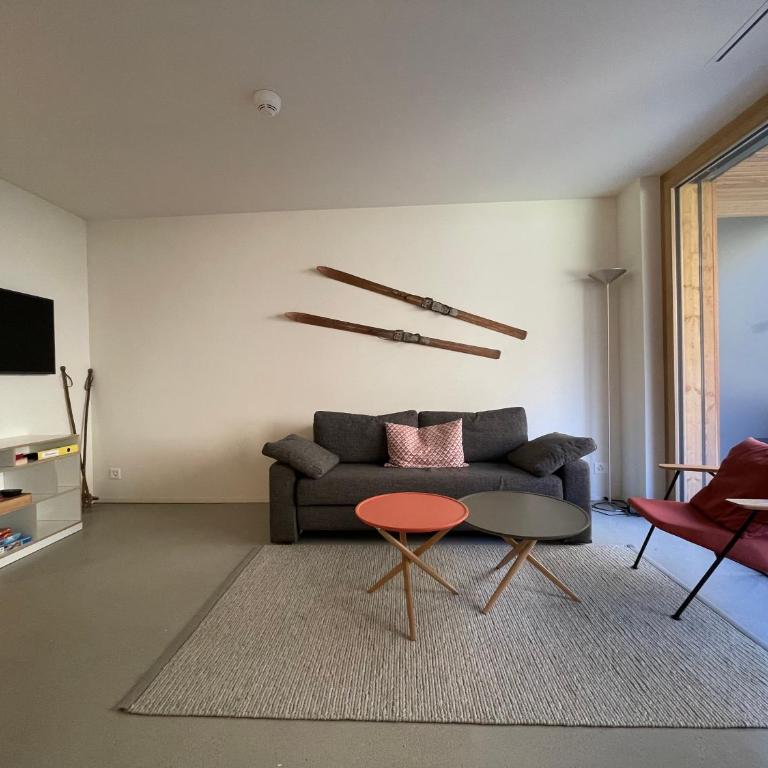 Ferienwohnung 3,5 Zimmer direkt an Ski- und Bikepiste - Apartment mit 2 Schlafzimmern - 5