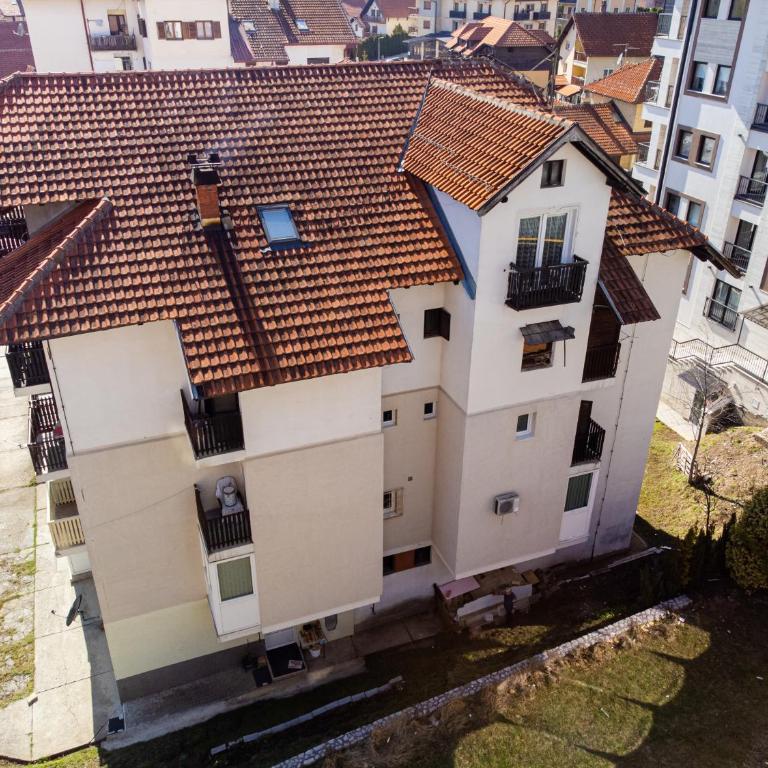 Lasko - One-Bedroom Apartment - 29