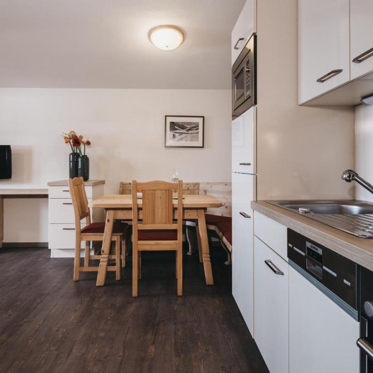 VAYA Post Saalbach - Studio-Apartment im Nebengebäude, 300 Meter - 2