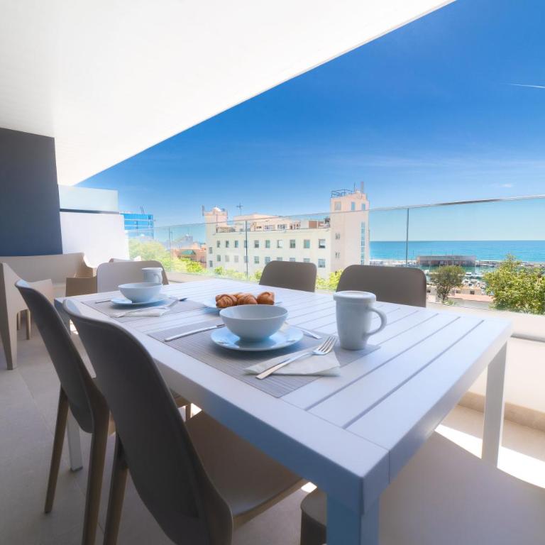 Aqua Apartments Bellamar, Marbella - Three-Bedroom Apartment with Sea View - 2