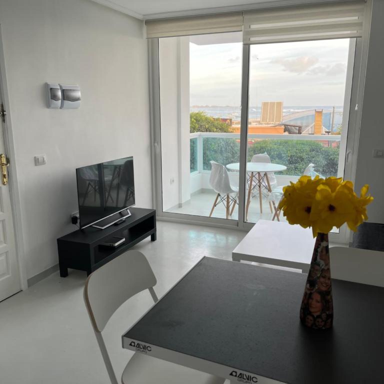 Avenida central - Apartamento de 2 dormitorios - 11