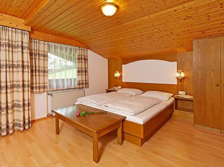Haus Marcell - Standard Apartment mit 2 Schlafzimmern und Balkon - 9