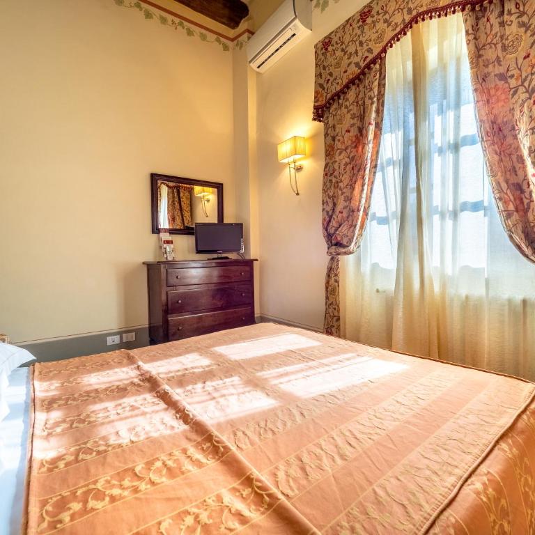 Villa Borgo San Pietro - Camera Matrimoniale Economy - 13