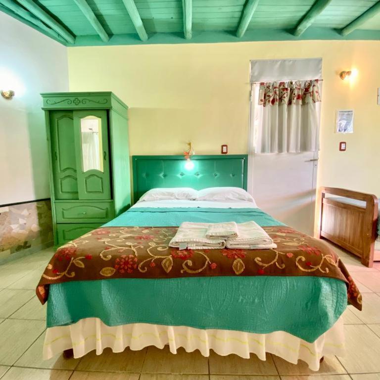 Cabañas El Naranjo - Family Room - 7