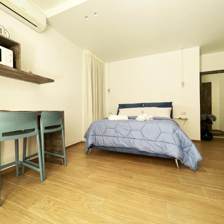 Sunny House - De Vivo Realty Sorrento - Large Double Room - 7