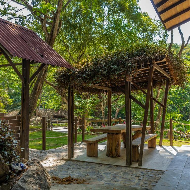 Hotel Cabañas Club Sierra Limón - Four-Bedroom House - 6