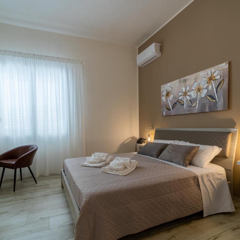 Villa White Luxury Residence - Standard Triple Room - 1