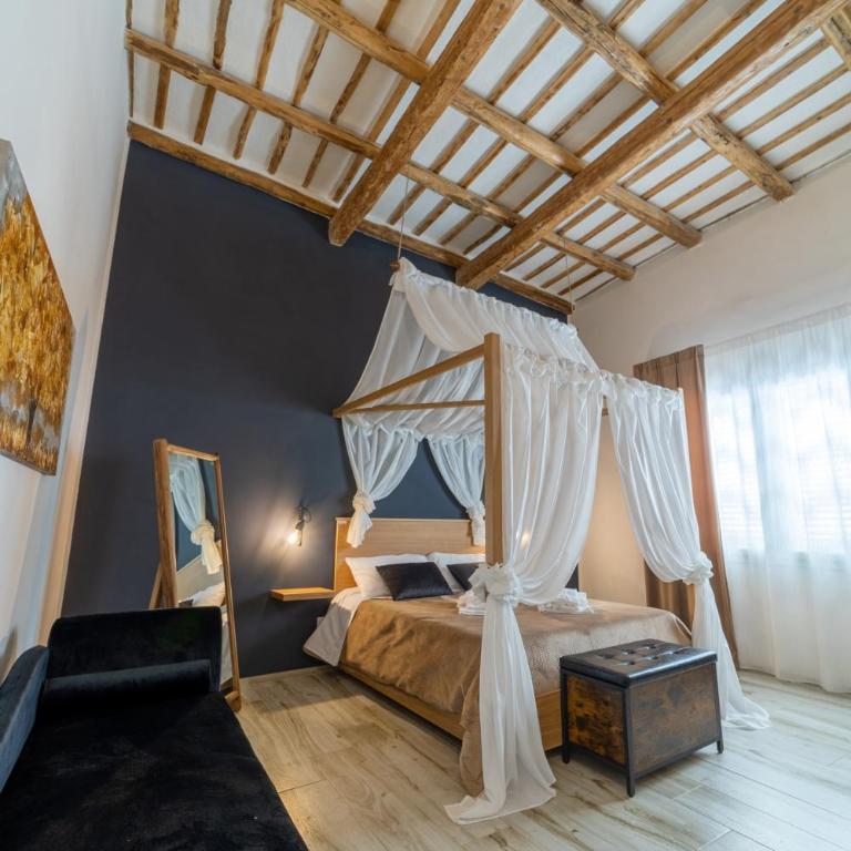 Villa White Luxury Residence - Suite with Spa Bath - 6