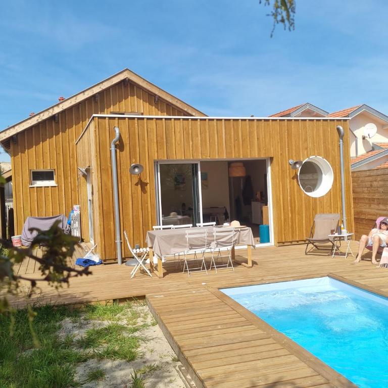 Biby BeachHouse - Villa - 23