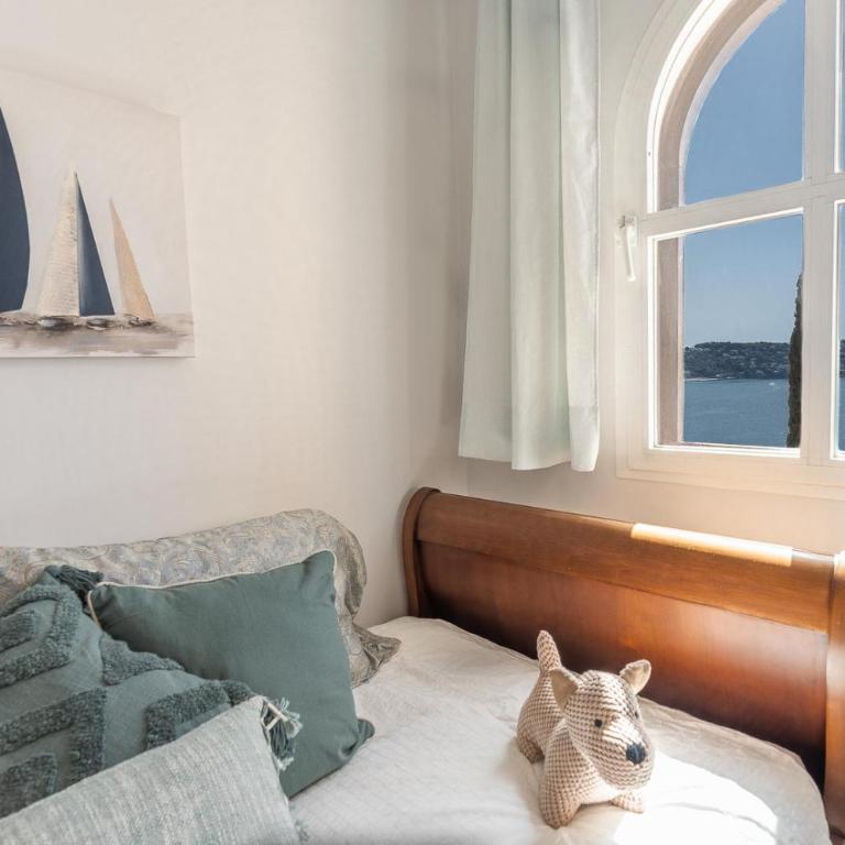 Blue Charme - Three-Bedroom Chalet - 30
