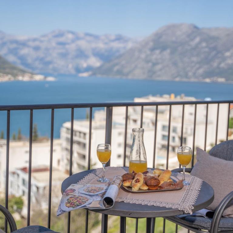 Andjela's Place with Sea View - Apartman sa 1 Spavaćom Sobom - 2