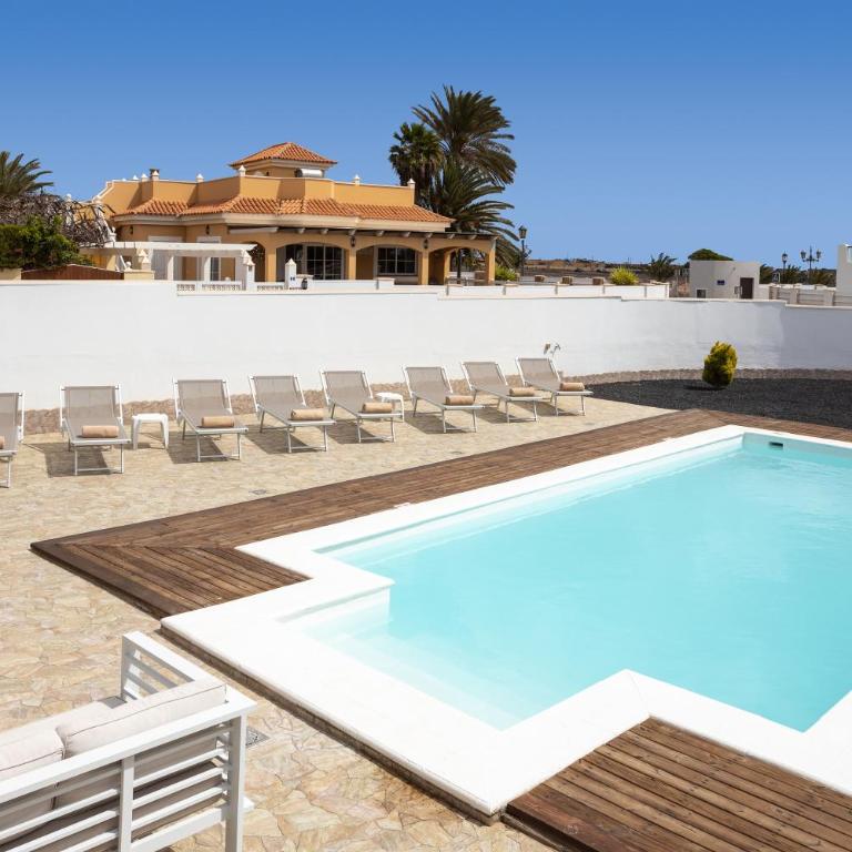 Luxury Villa Nieve - Three-Bedroom Villa - 5