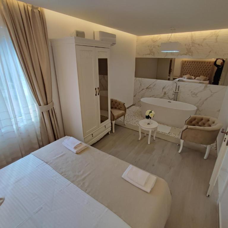 Villa Vista Real - Penthouse Apartment - 24