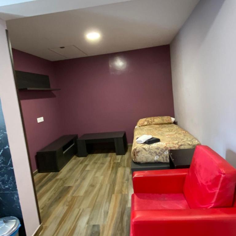 Hostal Corazón de Madrid 1 - Double or Twin Room with Private Bathroom - 5