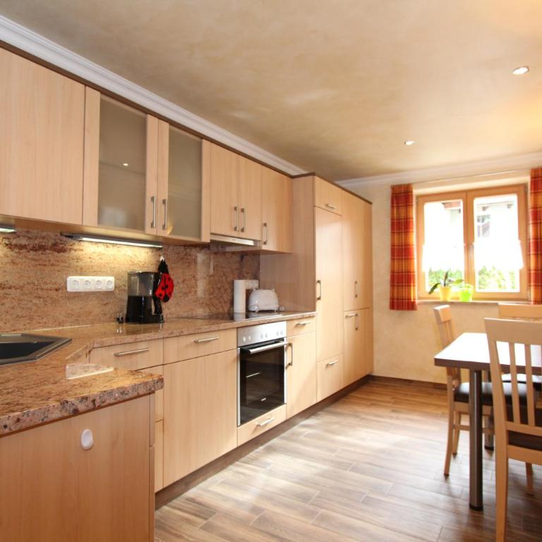Ferienwohnung Michaela - Apartment mit Balkon - 3