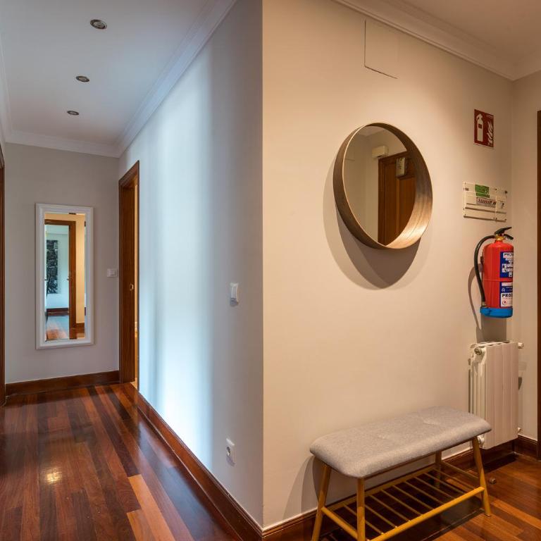 Zubia apartment by People Rentals - Two-Bedroom Apartment - 28