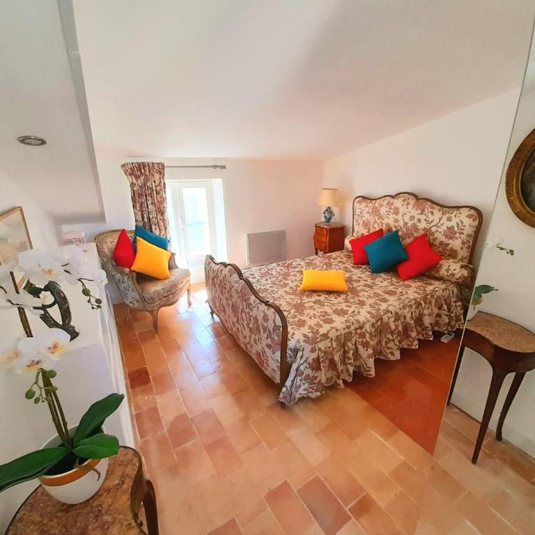 Appartement familial - 7pers- Hyères-centre - Appartement avec Terrasse - 13