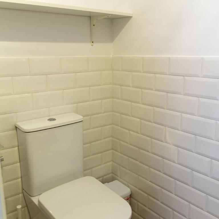 Apartamentos El Alcazar de Jerez - Habitación Cuádruple con baño privado - 3