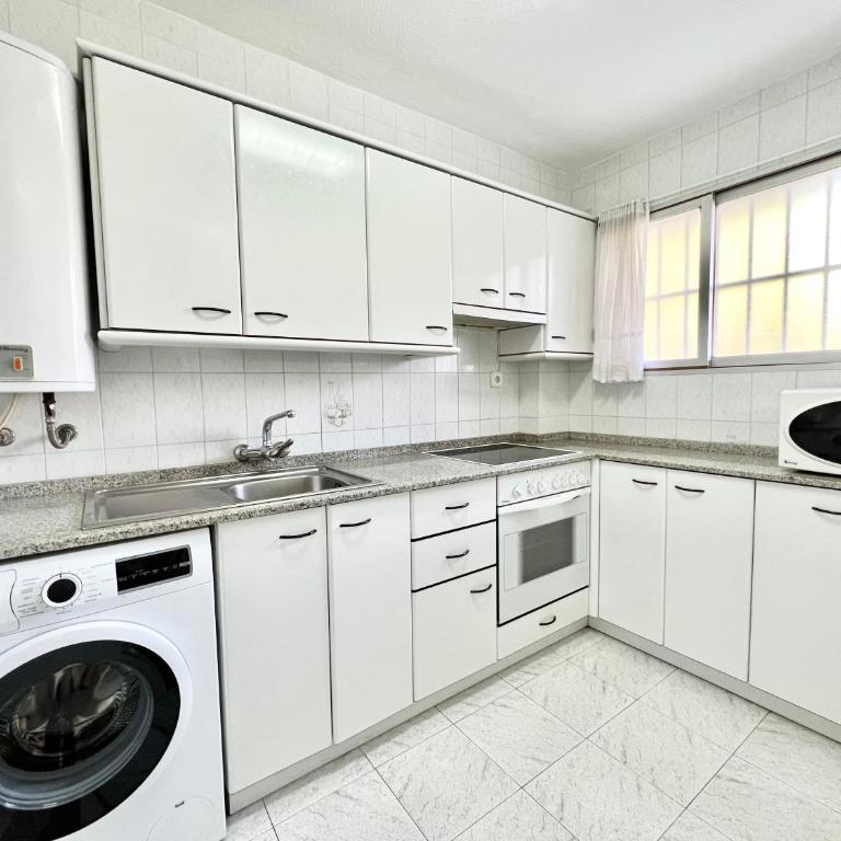 Apartamentos Zaragoza - Apartamento con balcón - 4
