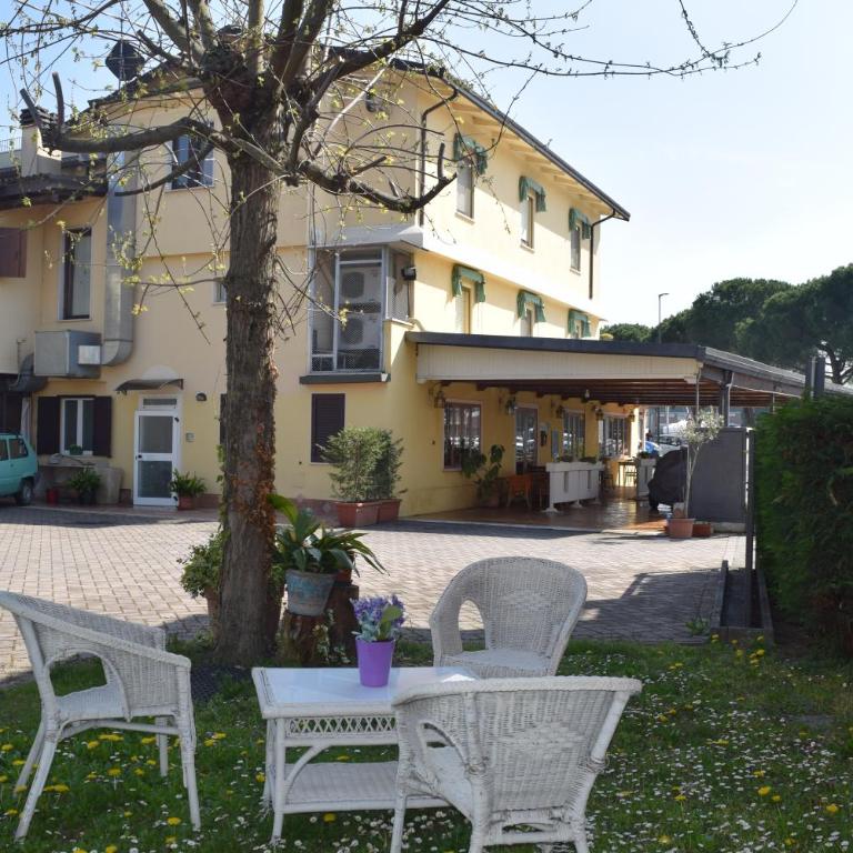 Albergo Trattoria Fioravante - Appartamento con Vista Giardino - 8