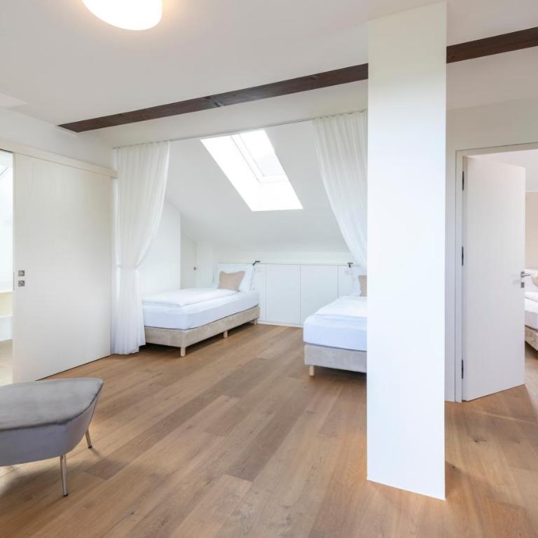 Untermargarethenhof - 2 stilvolle Ferienwohnungen mit Pool ruhig und nah am Dorfzentrum - Apartamento - 2 niveles - 6