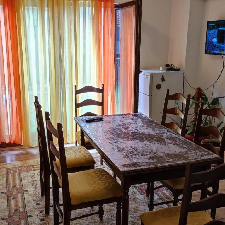 Apartment Neo - Three-Bedroom Apartment with Terrace - 24