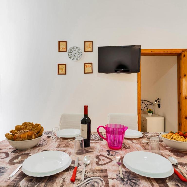 Soleado Apartments by BarbarHouse - One-Bedroom Apartment - 2