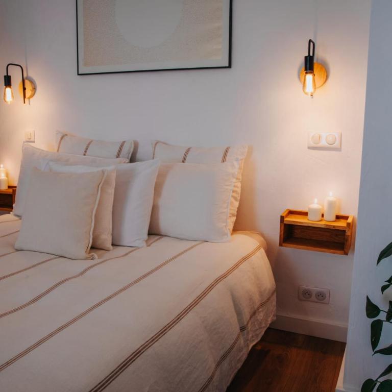 Perfect family-oriented and recently renovated townhouse in the old Antibes - Appartement - 42