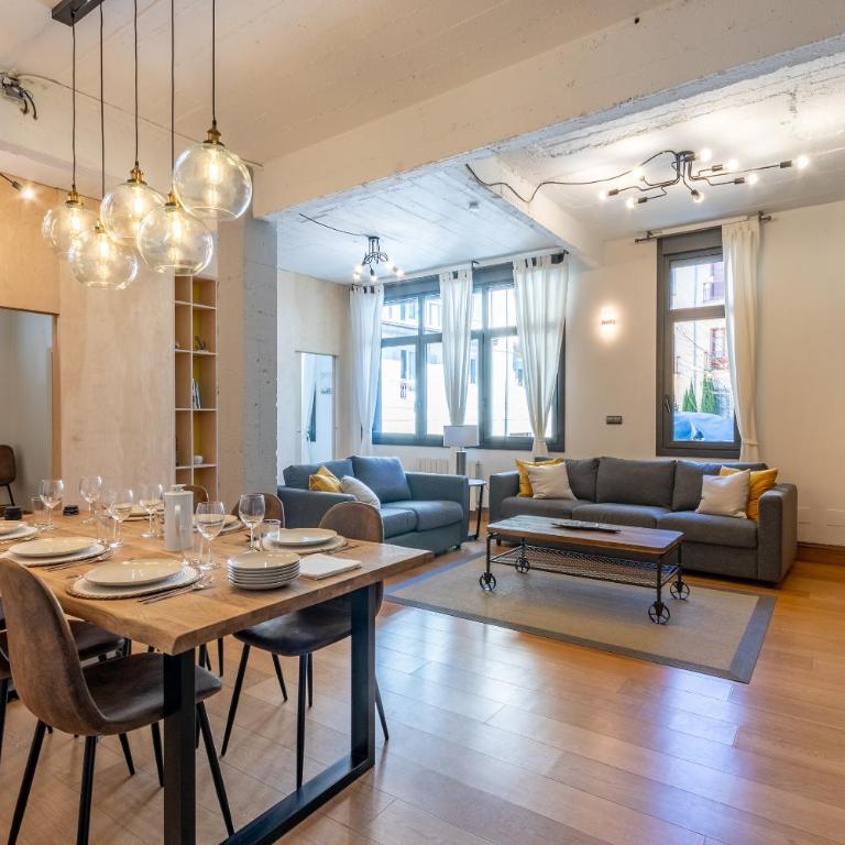 NEW! Lovely 3-Bedroom Loft in Bilbao - Three-Bedroom Apartment - 1