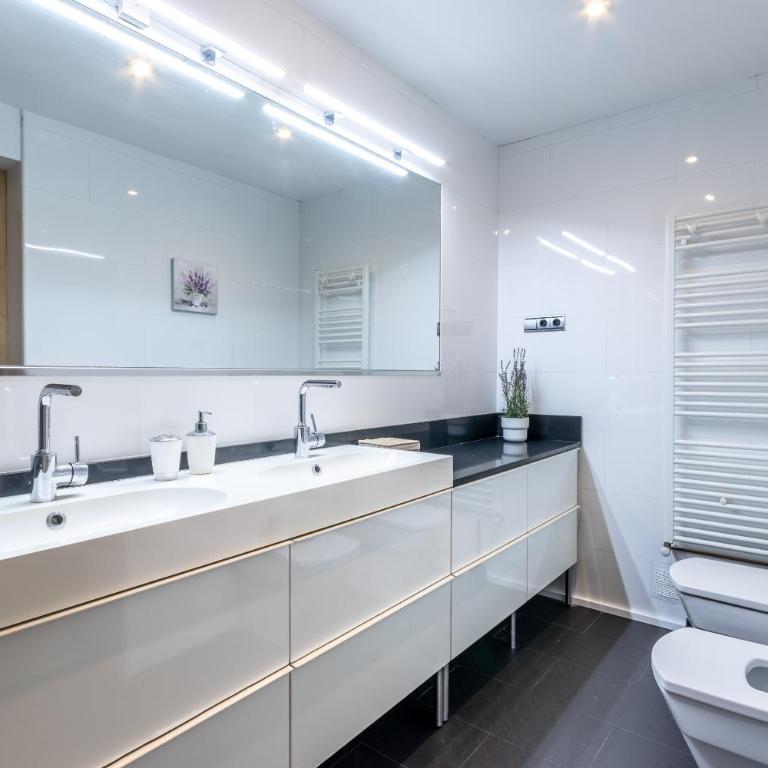 NEW! Lovely 3-Bedroom Loft in Bilbao - Three-Bedroom Apartment - 25