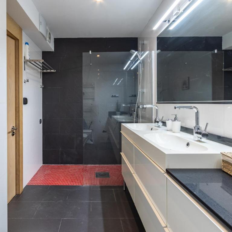 NEW! Lovely 3-Bedroom Loft in Bilbao - Three-Bedroom Apartment - 26
