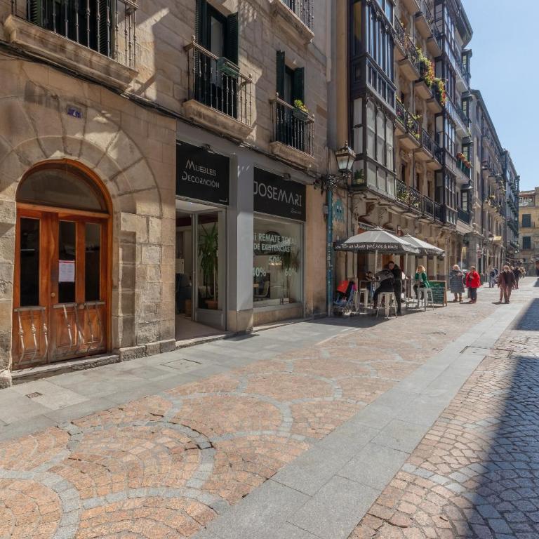 NEW! Lovely 3-Bedroom Loft in Bilbao - Three-Bedroom Apartment - 41